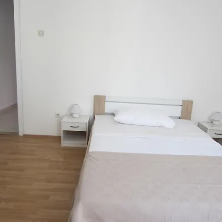 Apartment Bace